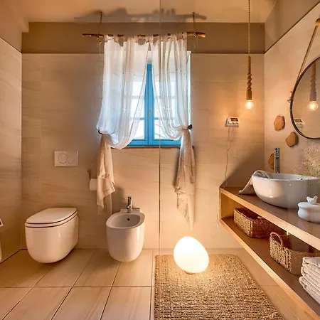 Figlica For 6 People Near Umag With Private Pool, Jacuzzi & Sea View - Pet Friendly