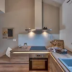 Figlica For 6 People Near Umag With Private Pool, Jacuzzi & Sea View - Pet Friendly Vilanija
