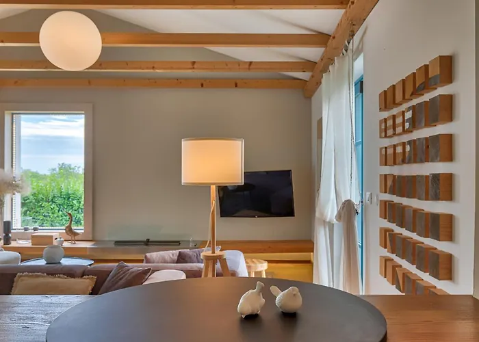 Villa Figlica For 6 People Near Umag With Private Pool, Jacuzzi & Sea View - Pet Friendly *